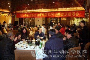 年终聚餐宴会现场